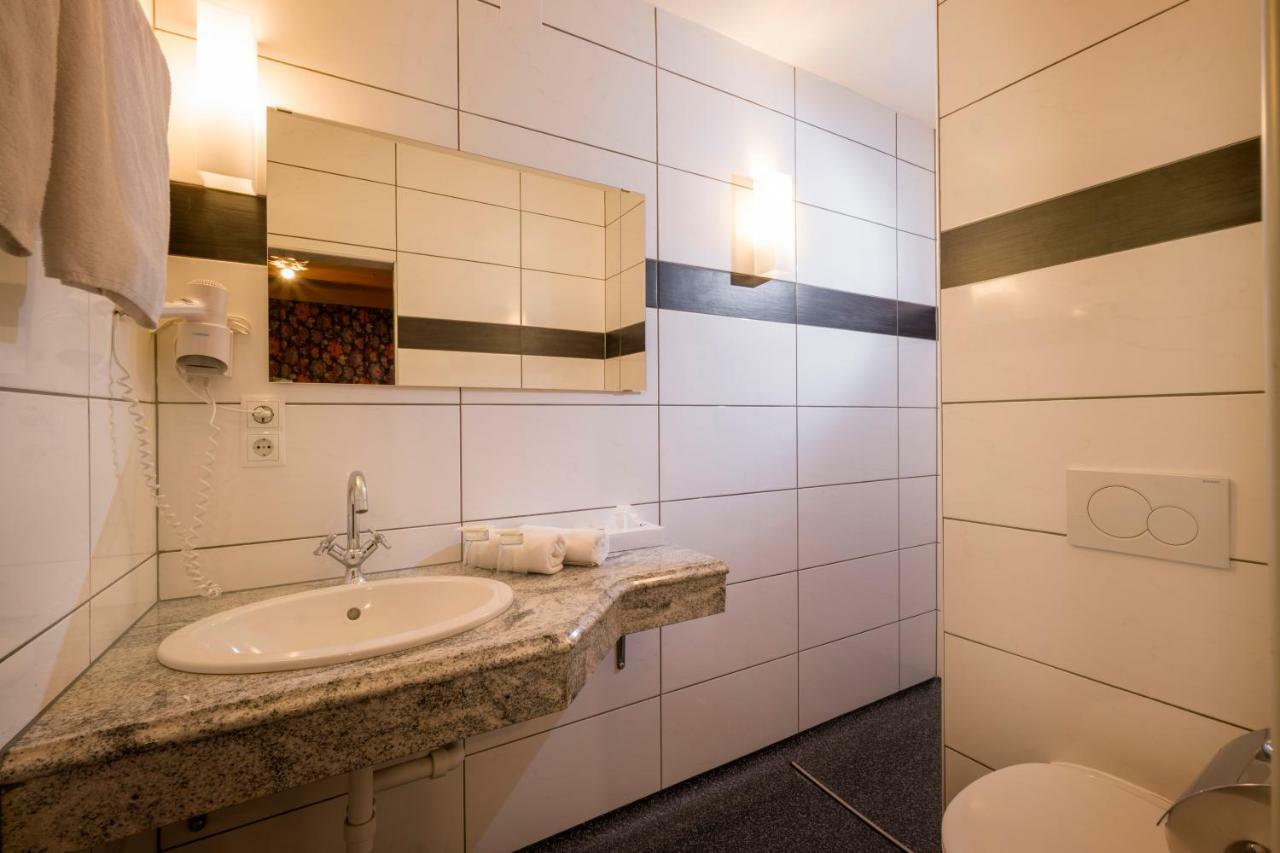 Gasthof Zellerstuben Zell am Ziller Dış mekan fotoğraf